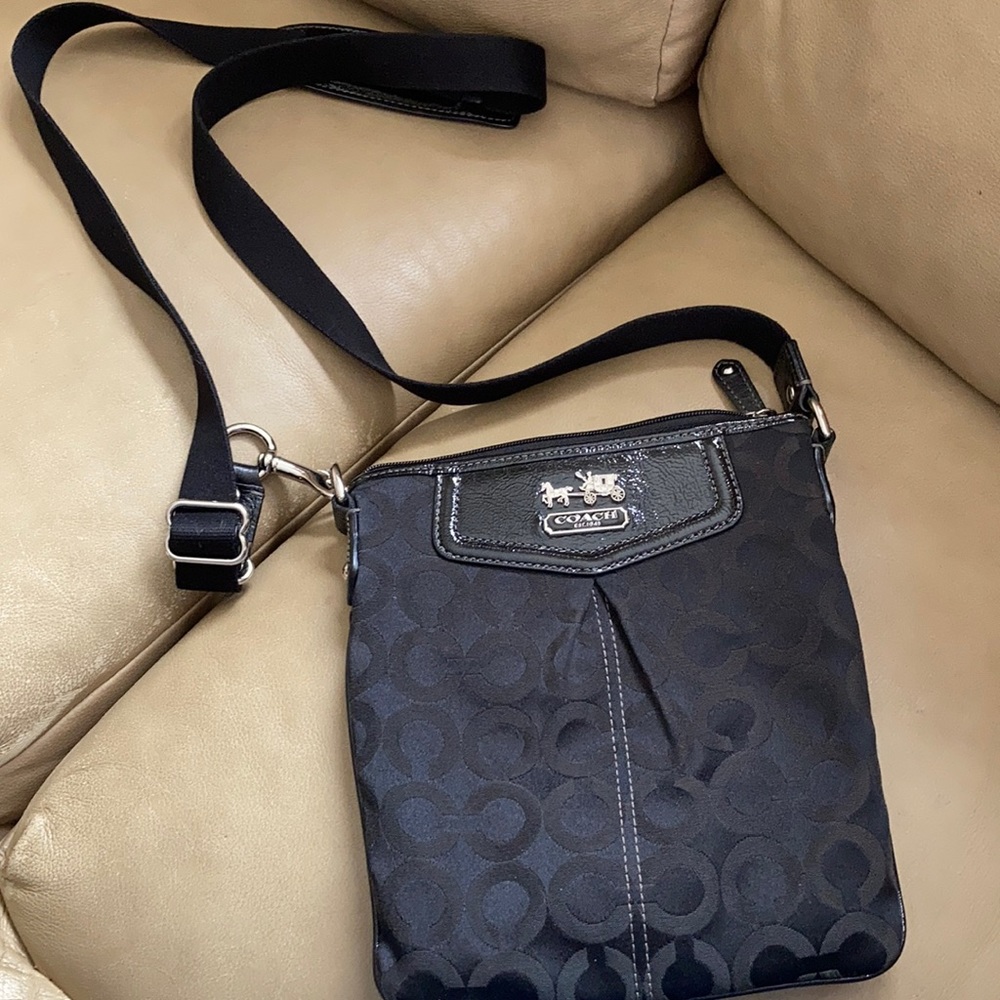 ❤️❤️❤️ COACH CROSSBODY!!❤️❤️❤️